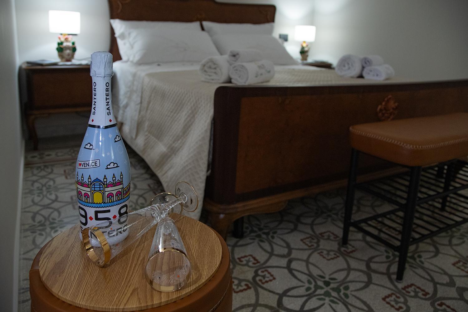 Bed and Breakfast Le Tre Ninfe Cinisi Esterno foto